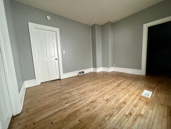 Foto del edificio - 1314 N Morgan Ave