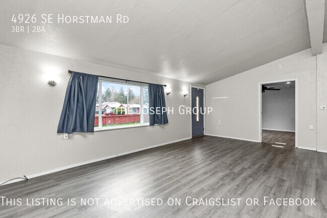 Building Photo - Cozy 3BD/1.75BA Home in Port Orchard