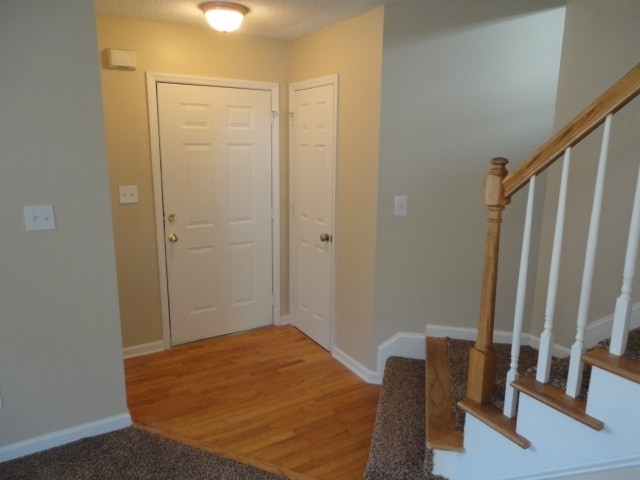 Building Photo - 169 Oak Creek Drive