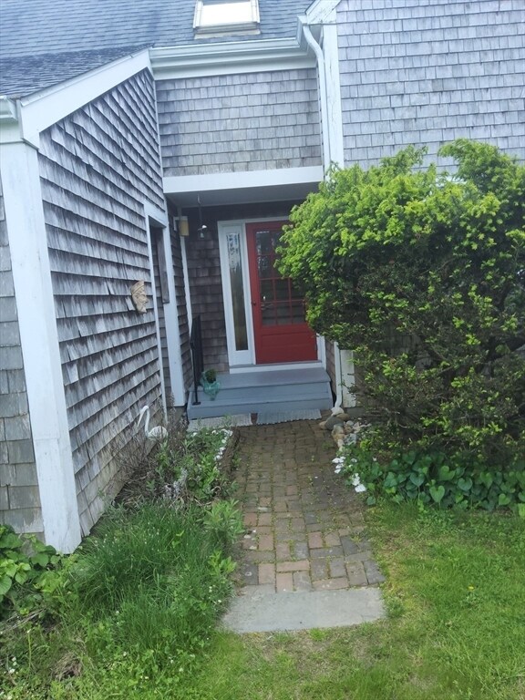 Foto principal - 588 River Rd