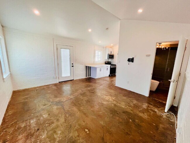 Foto del edificio - Adorable Studio Cabin near Joshua Tree Town Center