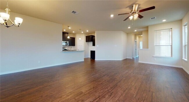 Foto del edificio - 3 Bedroom, 2 Bath in Midtown Subdivision C...
