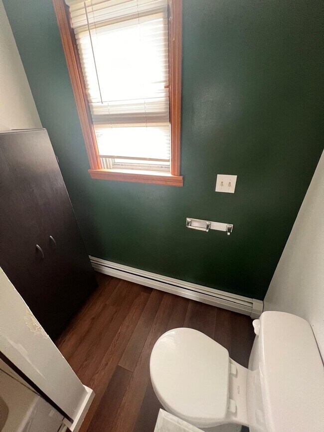 Bathroom - 115 Masten Ave