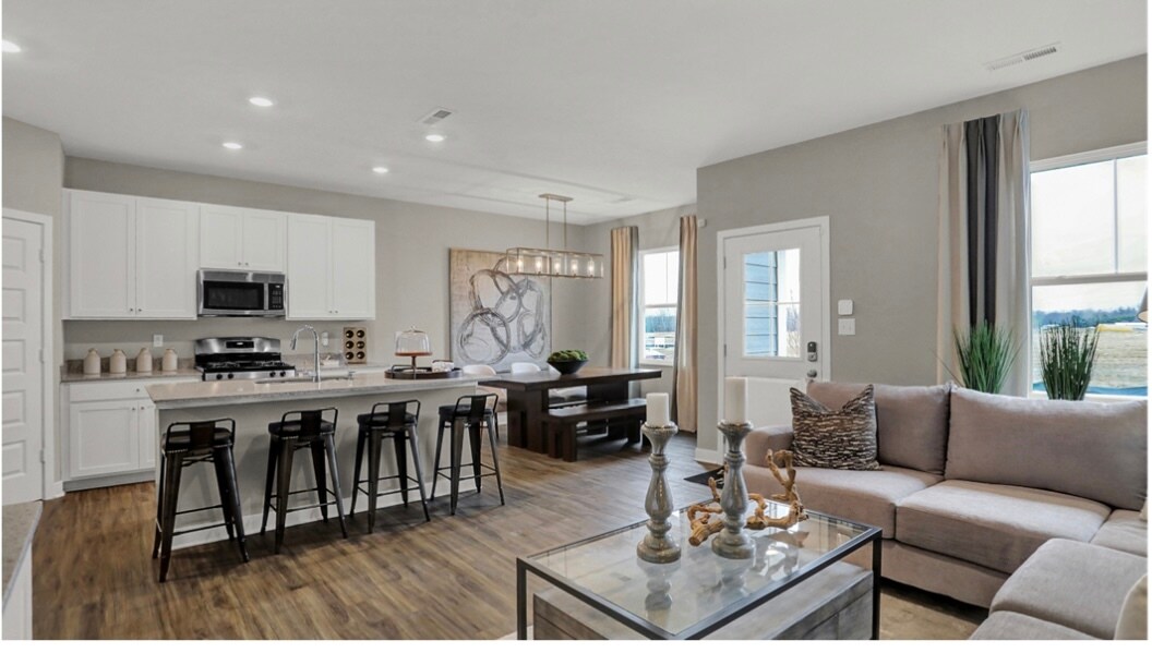 Foto principal - 7196 Governors Row
