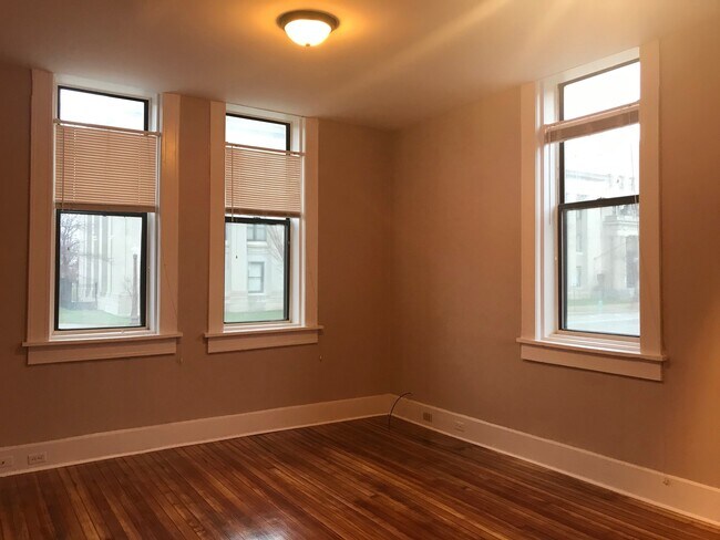 Living Room - 627 N Pennsylvania St