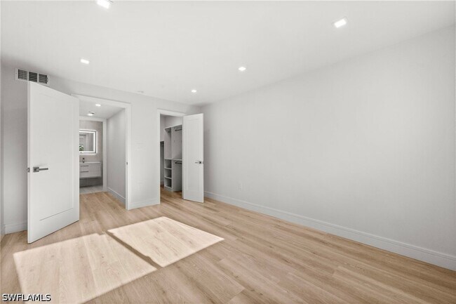 Foto del edificio - 200 Turtle Lake Ct