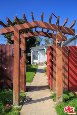 Building Photo - 537 Washington Blvd