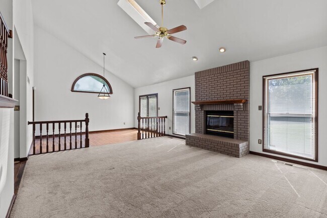Foto del edificio - 3815 Melstone Ct