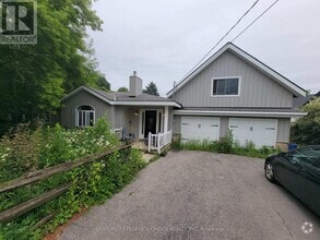 Building Photo - 2566-2562 Sideroad 2