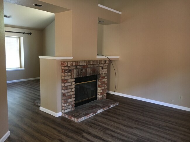 Foto del edificio - 2009 Hearthstone Ln