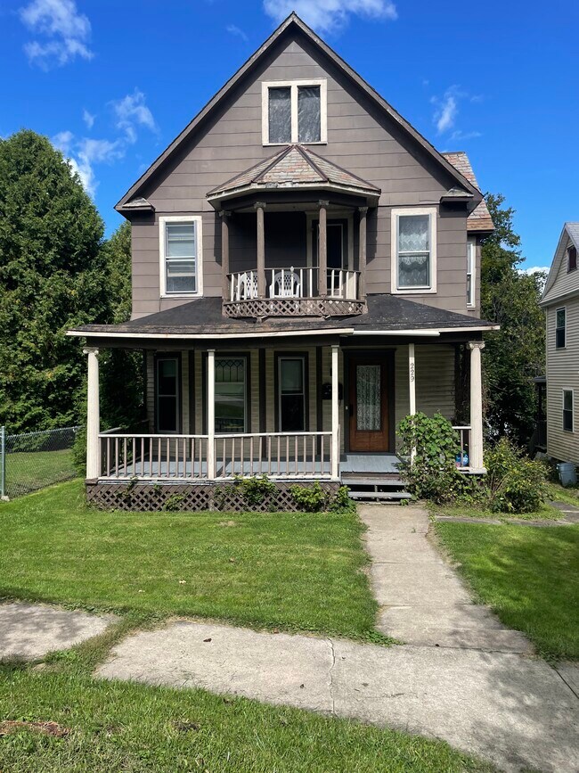 229 W 2nd St Unit 2, Corning, NY 14830 Apartments in Corning, NY