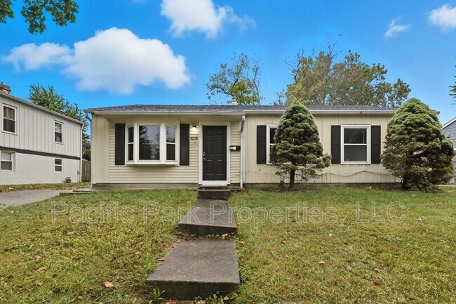 Foto del edificio - 8209 Gilmore Rd