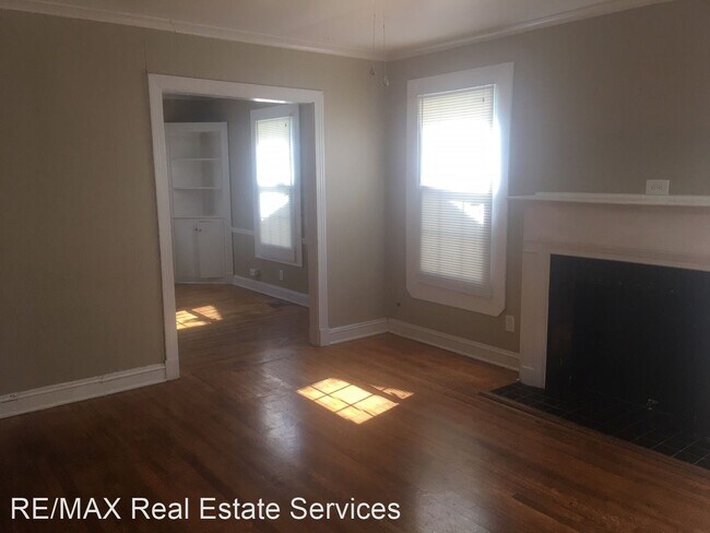 Building Photo - 2 br, 1 bath House - 127 Olive