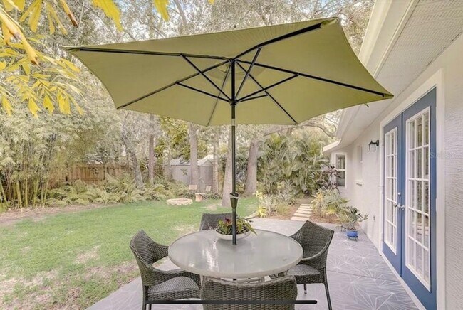 Foto del edificio - 4217 Malden Dr