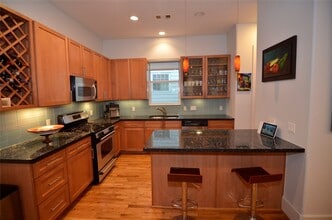 Building Photo - 5427 Kansas St