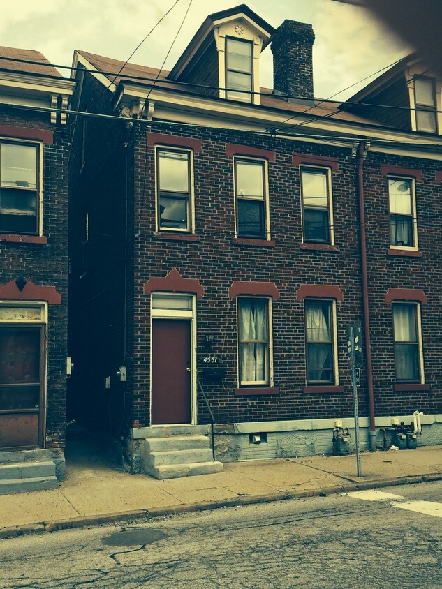 4551 Friendship Ave, Pittsburgh, PA 15224 Townhome Rentals in