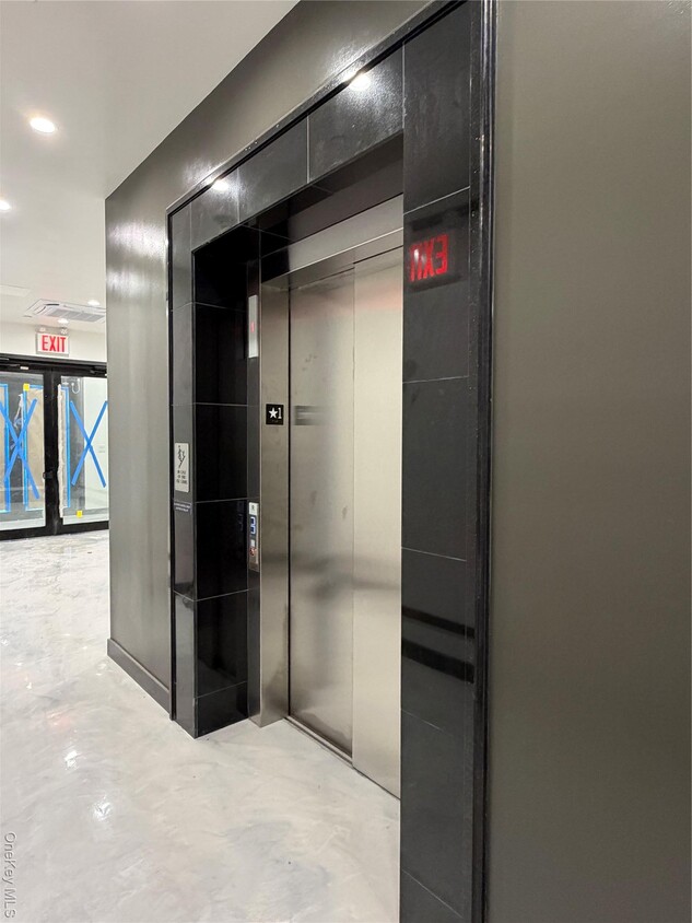 Building Photo - 40-09 29th St