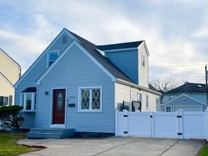 Building Photo - 278 Devonshire Dr