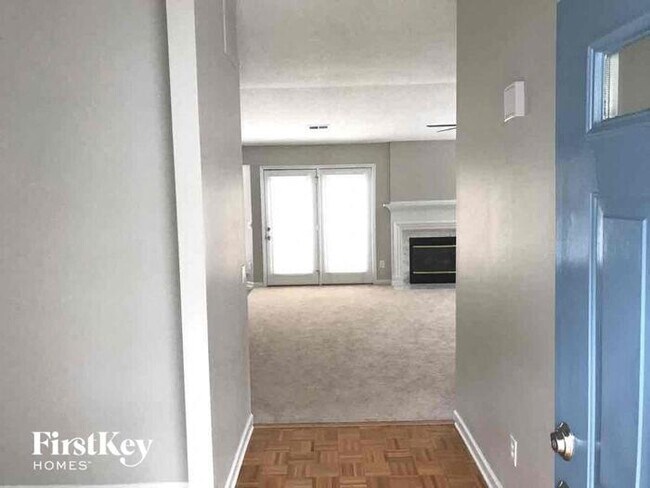 Building Photo - 3300 Dunfield Ct