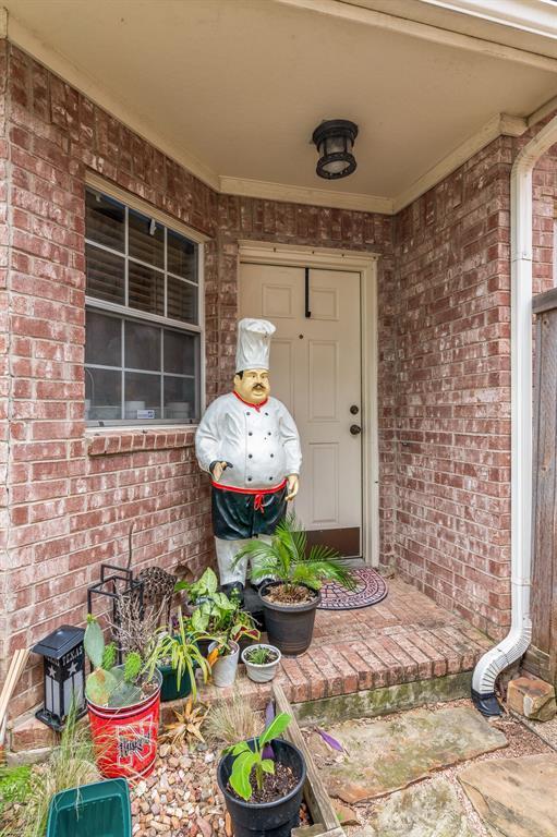 Foto del edificio - 932 Ivy Glen Ct