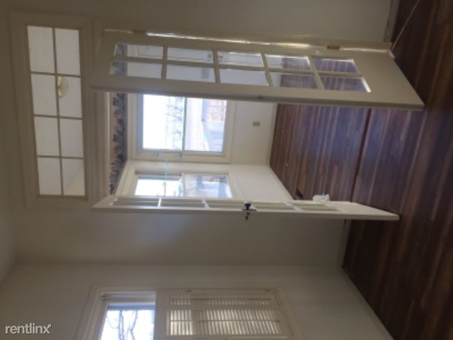 Building Photo - 3 br, 2 bath House - 905  4th Street