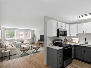 Building Photo - Eagle Rock Apartments at West Hartford