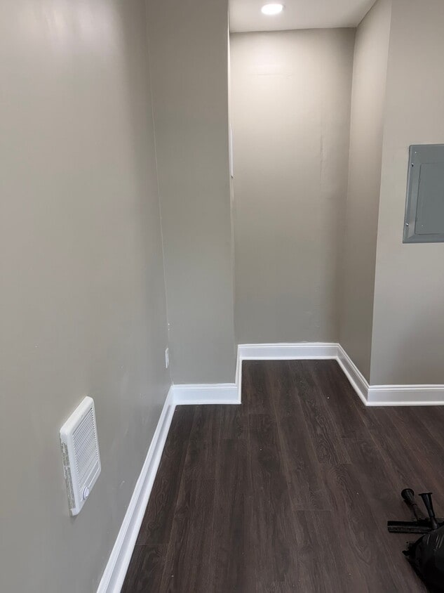 Photo - 527 E Chelten Ave (Philadelphia, PA)