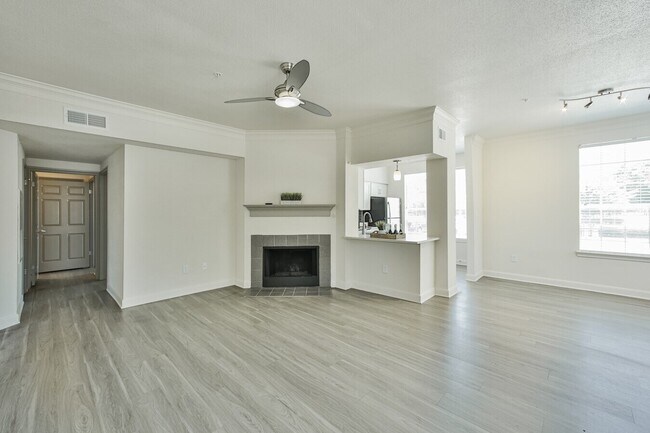 Foto del edificio - Get Up to 3 Weeks Free – Plus an Exclusive...