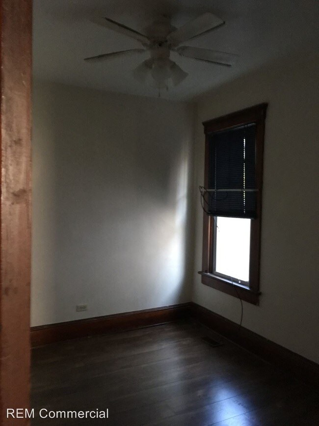 Building Photo - 3 br, 1 bath House - 411 Tyler Street