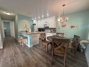 Building Photo - 68-3831-3831 Lua Kula St