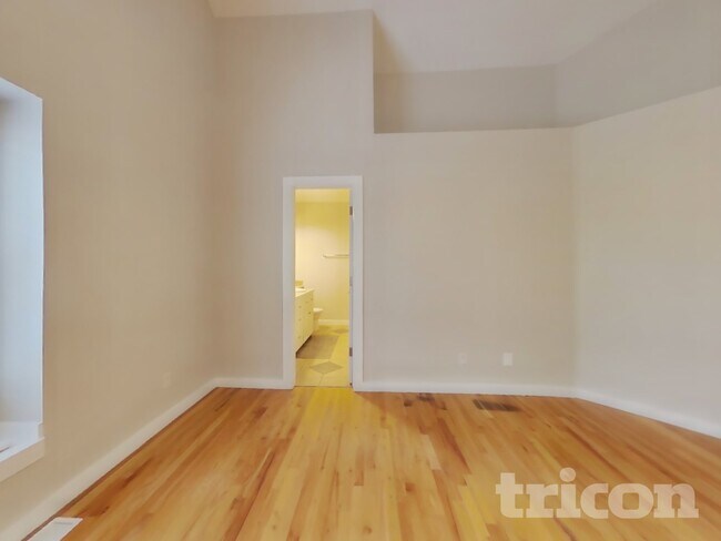 Foto del edificio - 106 N 49th Ave Ct