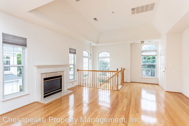 Building Photo - 3 br, 2 bath House - 52 Barbican Way