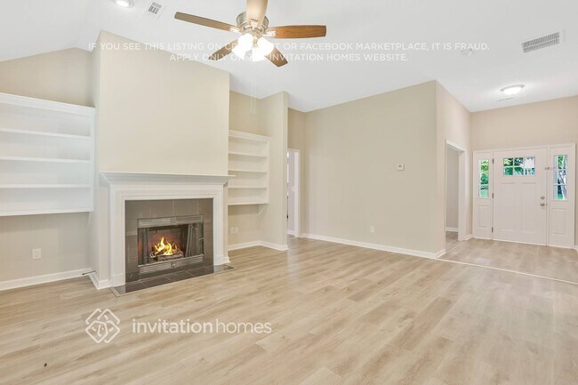 Building Photo - 97 Maygold St