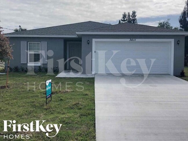Building Photo - 3611 SW San Benito St