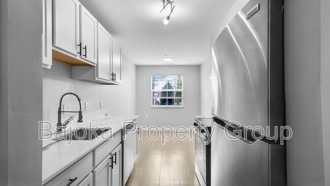 Foto del edificio - 4434 Trumbull St
