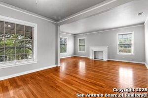 Building Photo - 336 E Lullwood Ave