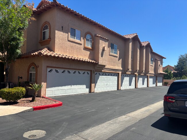 Foto del edificio - 2925 Wigwam Pkwy