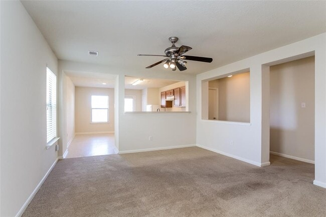 Building Photo - 2926 Swift Brook Glen Way