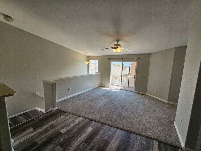 Foto del edificio - Quiet 2 bed 2 bath home in the 80910 area!!