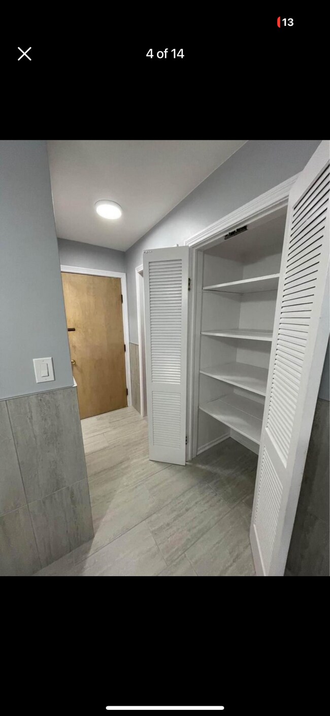 Foto del edificio - 6748 E Prairie Rd