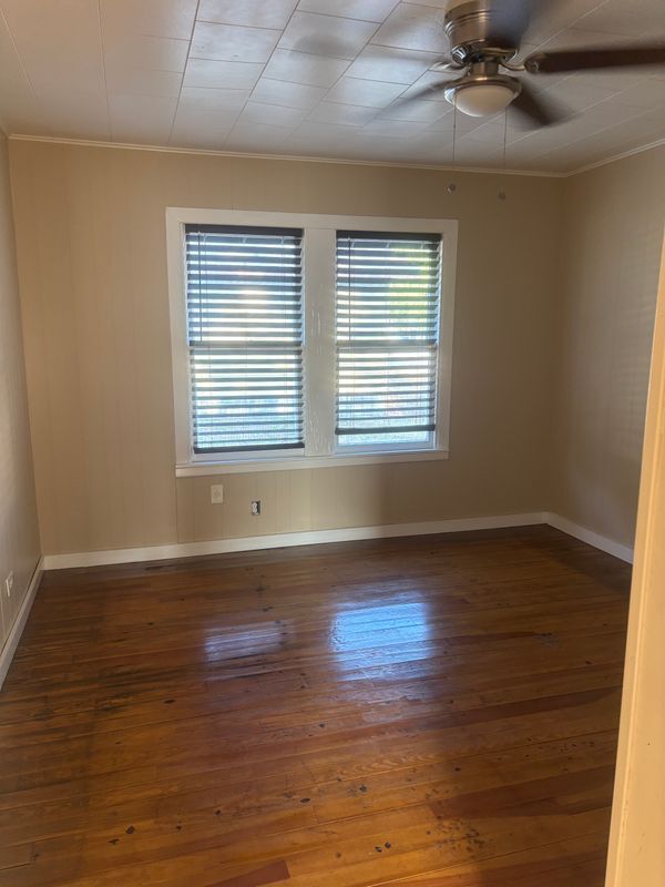 Foto del edificio - 874 Oasis St