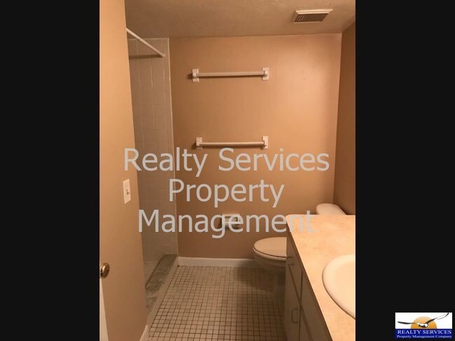 Foto del edificio - 28180 Pine Haven Way