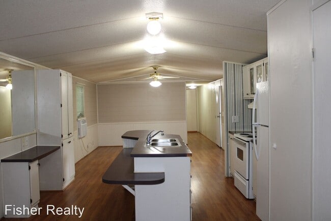 Building Photo - 3 br, 2 bath House - 101 River Bluff Road