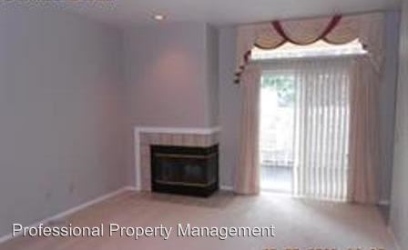 Building Photo - 803 Waterford Pl