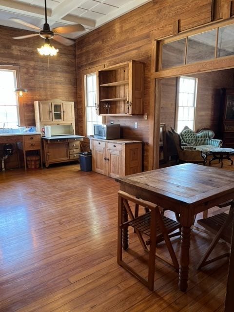 Foto del edificio - 303 E 20th Ave