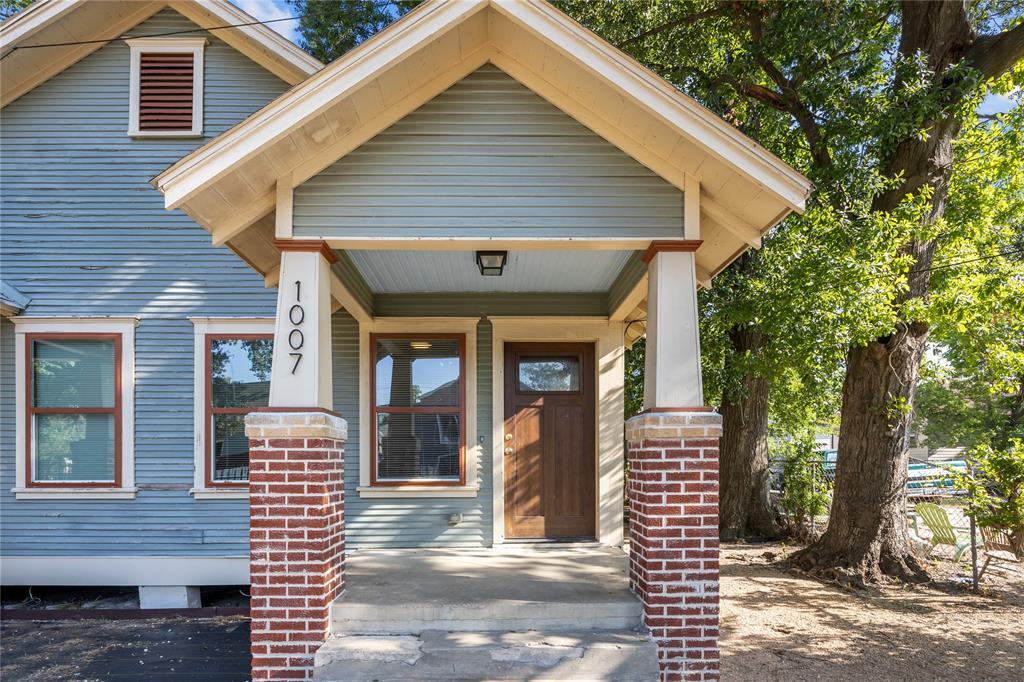 Foto principal - 1007 Paschall St