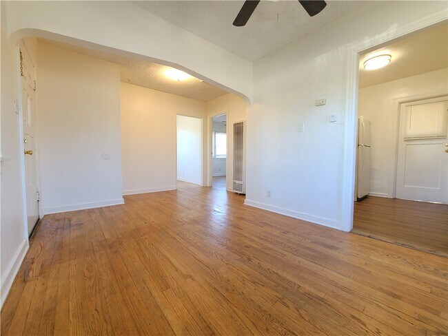 Foto del edificio - 1607 Clay St