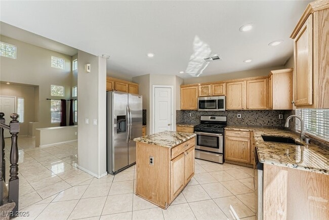 Foto del edificio - 3440 Mountain Park St