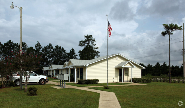 Building Photo - Sawgrass Apartments
