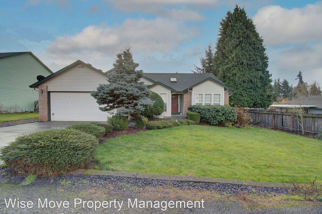 Primary Photo - 3 br, 2 bath House - 211 NW 98th Cir